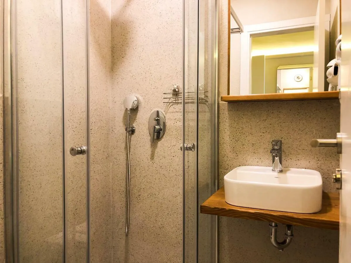Oda Bodrum Guemuesluek Hotel